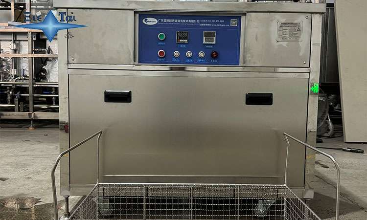 超聲波清洗機(jī)中的泵選型指南:類型、功能與應(yīng)用場(chǎng)景分析 超聲波清洗機(jī)中的泵選型指南:類型、功能與應(yīng)用場(chǎng)景分析